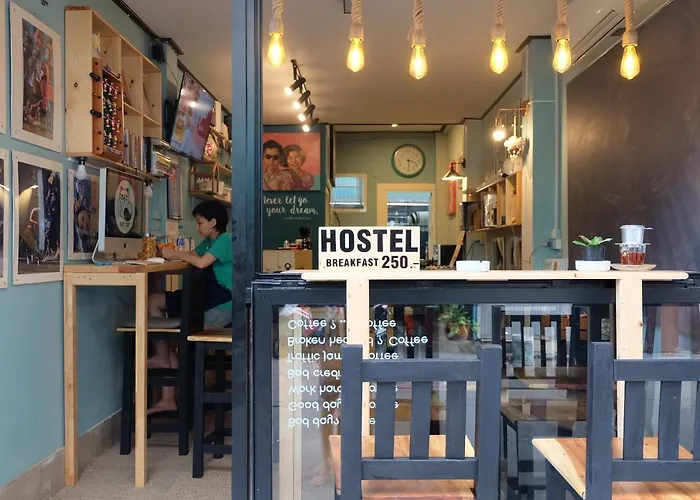 Hostal Fat Cat Bangkok
